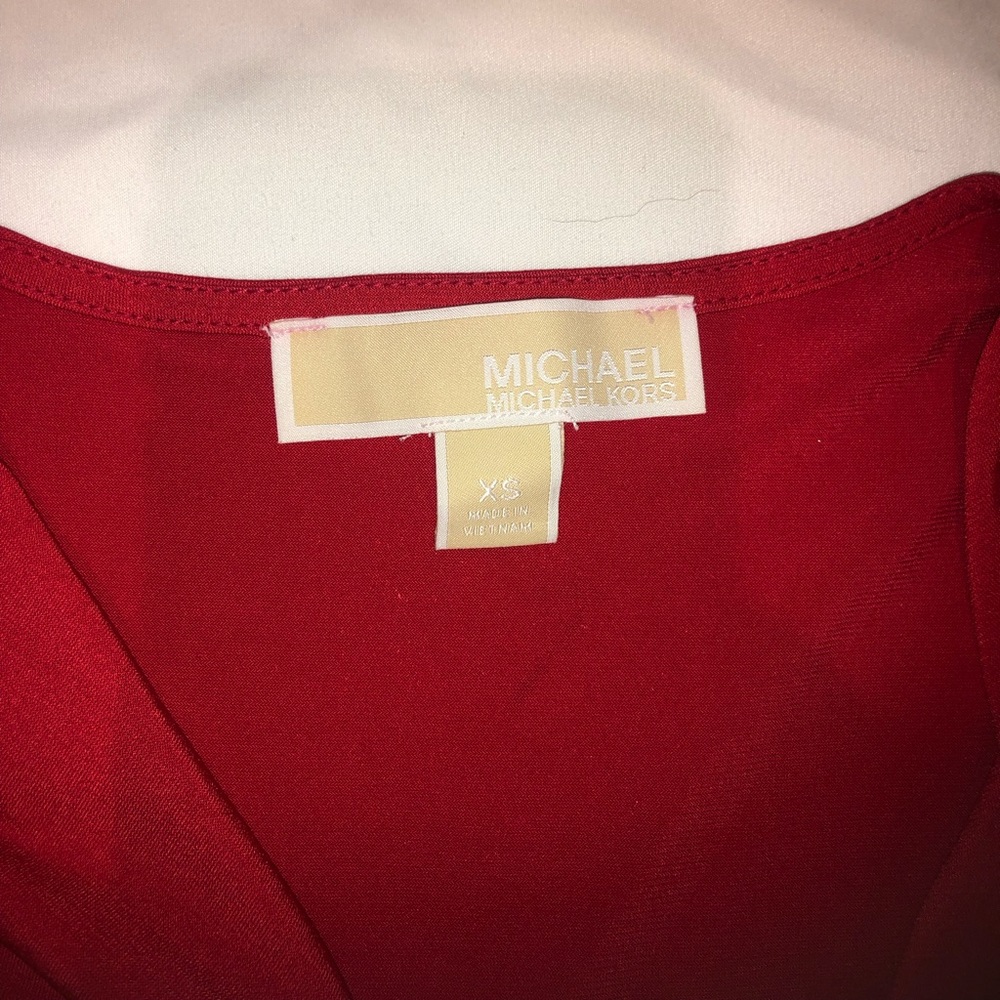 Red Dress - Picture 2 of 7
